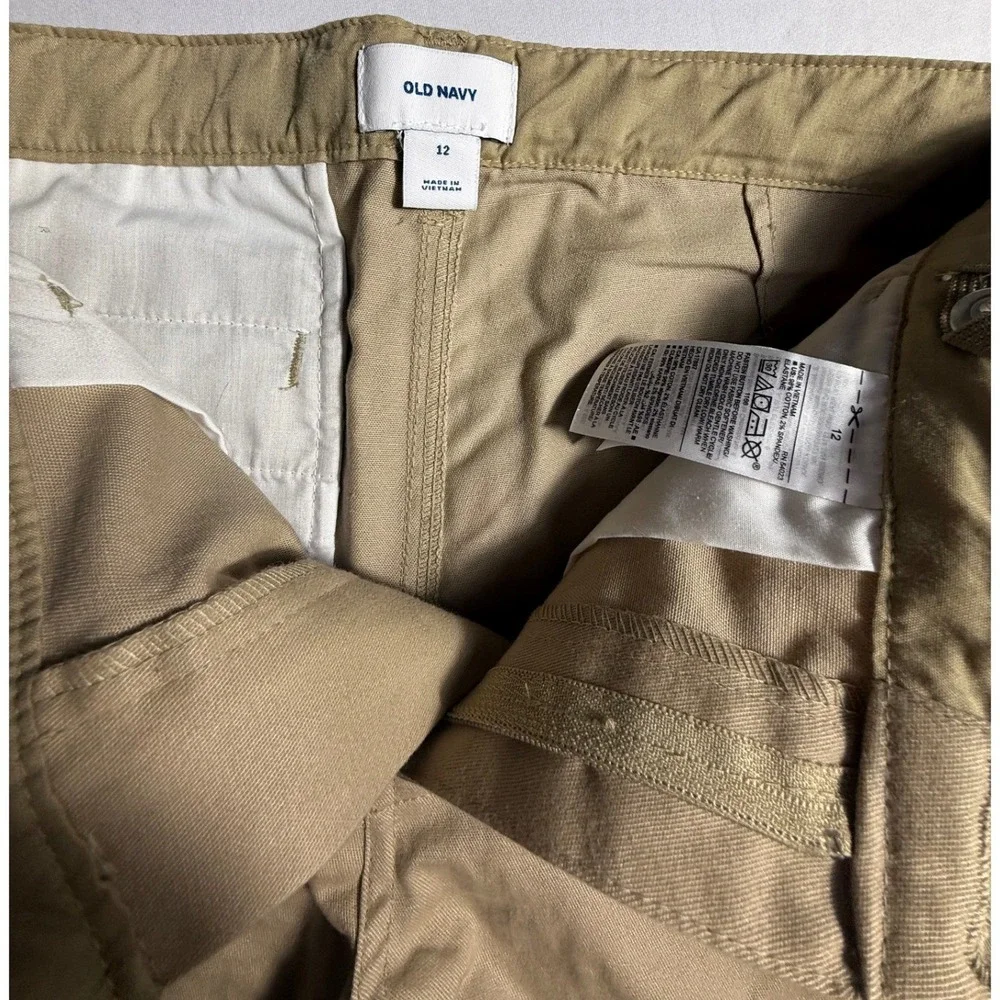Old Navy Boys Khaki Chino Shorts Built-In Flex Adjustable Waist Size 12 NWT-2259